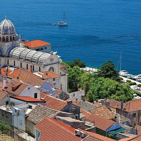 Awesome In Danilo Ljubostinje