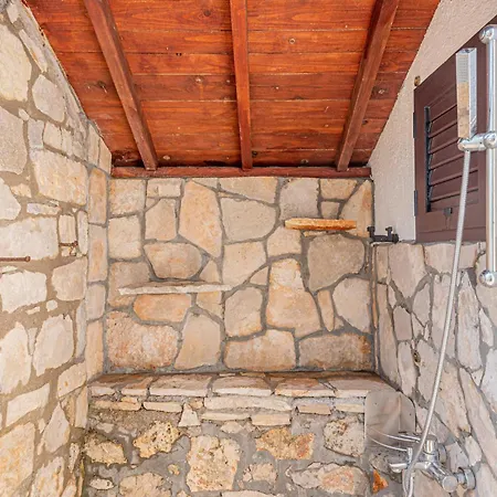 Holiday home Pet Friendly In Danilo Ljubostinje