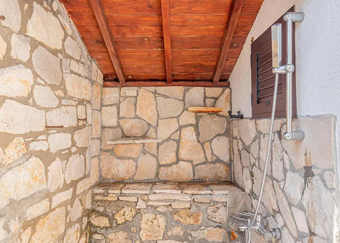 Vikendica Awesome In Danilo Ljubostinje